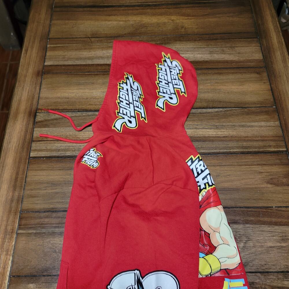 Capcom Red LS Unisex Pullover Hoodie "Street Fighter Legend" - Size XL - Picture 6 of 7